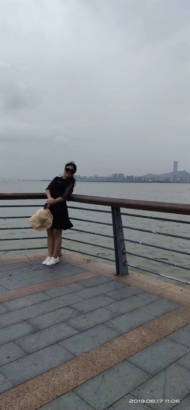清秋的第一张照片--深圳交友中心