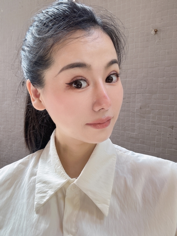 金莉的第二张照片--深圳交友中心