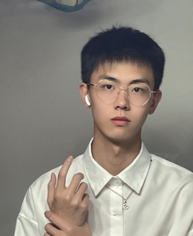 李寒外改英文可家的第二张照片--深圳交友中心